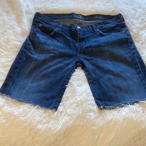 7 for all mankind Bermuda shorts